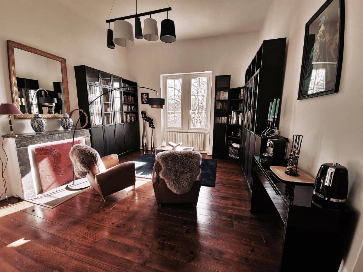 MANOIR LE COUTUREAU maisons d'hôtes Rouffignac-de-Sigoules Extérieur photo